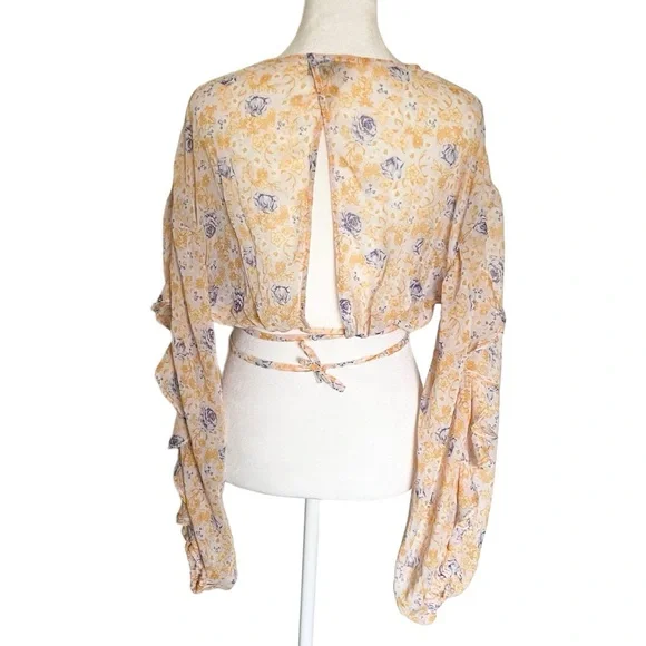 Marjorelle Gwen Top in Meadow - Picture 5 of 11